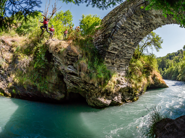 Rafting on the Isère