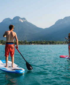stand up paddle activité lac nautique