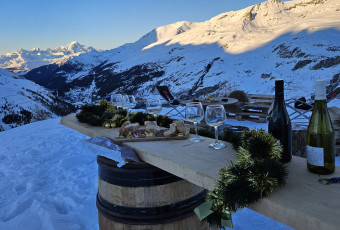 MOTONEIGE & APERITIF SAVOYARD | Soirée apéritif à Tommeuses à Val d'Isère